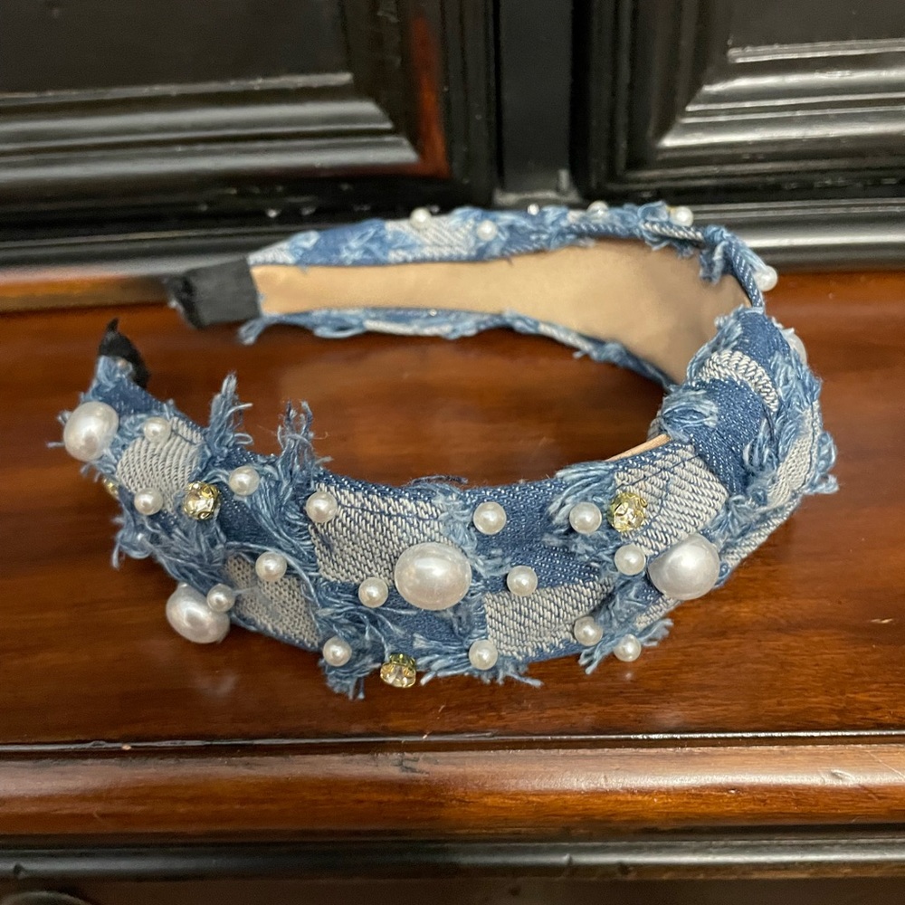 Light Denim Pearl Embellished Headband - Picture 7 of 7